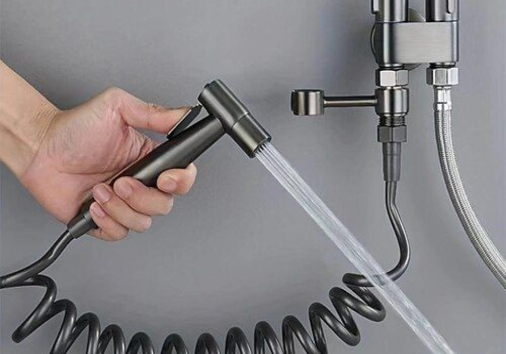 Banyak yang Belum Tahu, Inilah Sederet Manfaat Jet Shower