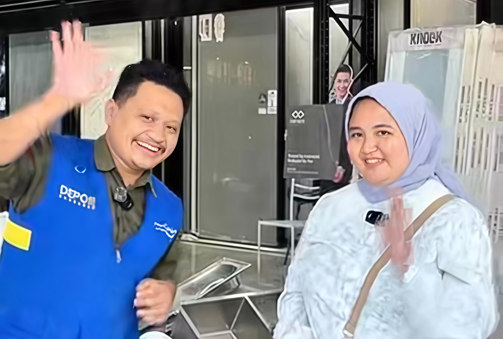 Dari Live TikTok ke Toko Langsung, Pelanggan Puas Belanja di Depo SS